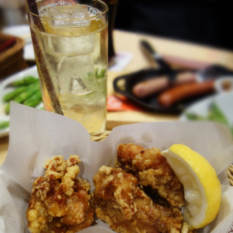 【福岡県産】糸島どりのチキンバスケット(Yebisu Bar 博多１番街店)