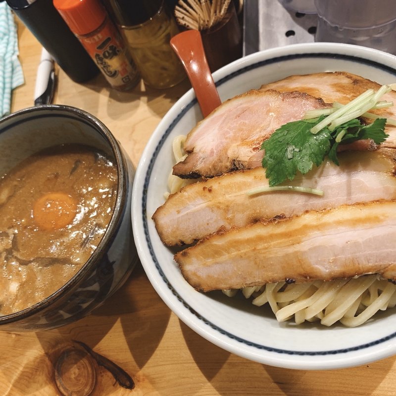特製肉玉つけ麺大盛り(煮干麺 新橋 月と鼈)