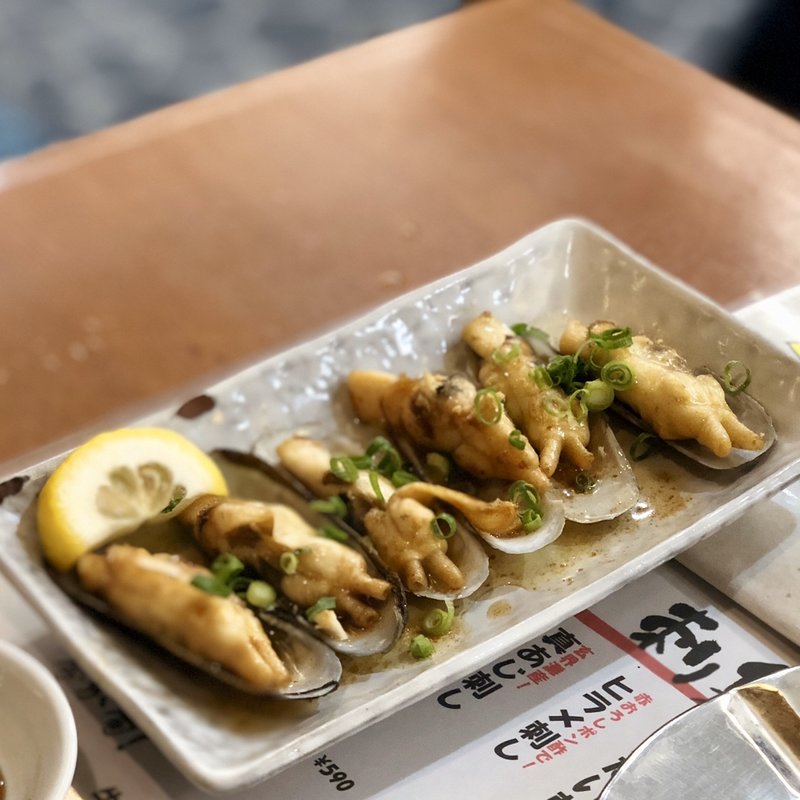 あげまき貝のバター焼き(博多漁家磯貝 しらすくじら 博多駅前店)