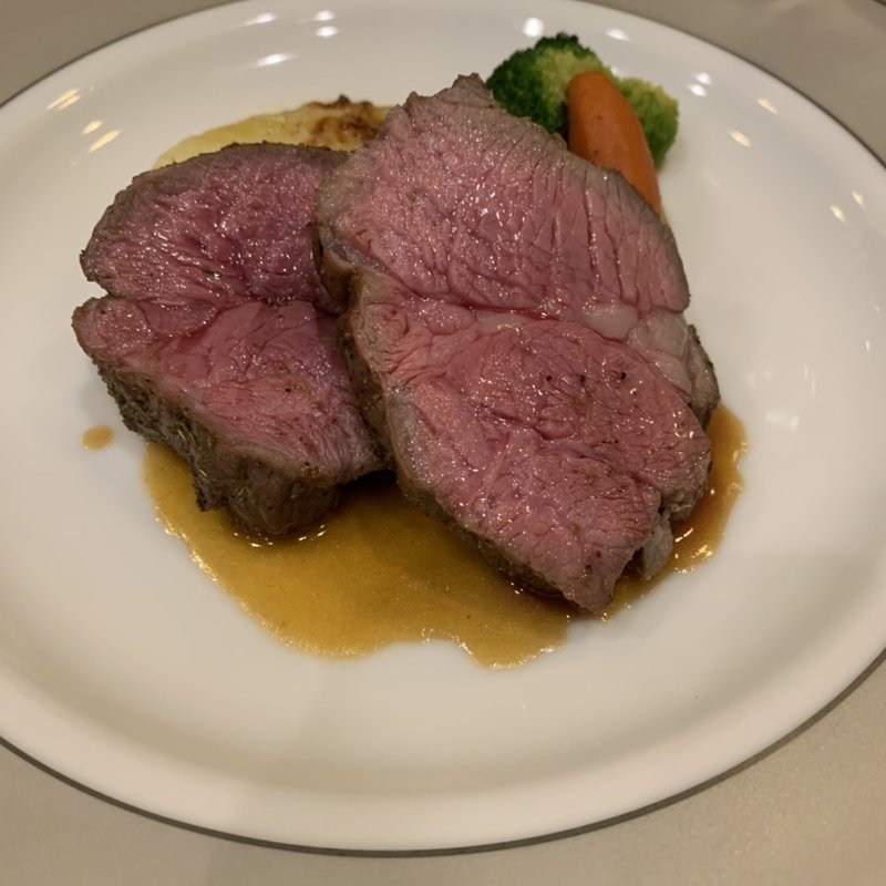 仔羊のロースト (ビストロ・ド・リヨン)