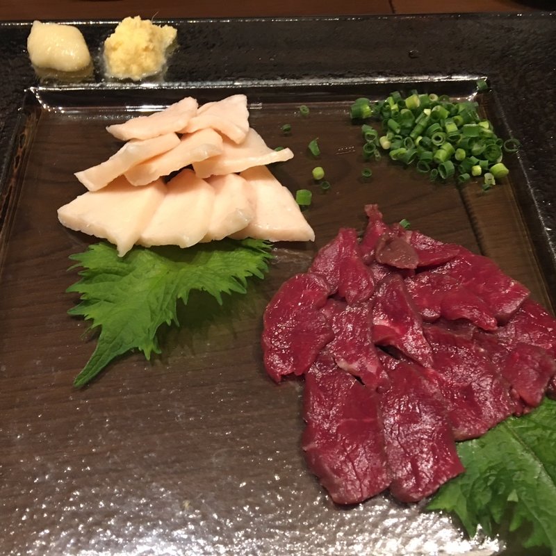 馬刺しセット(カミーノ )