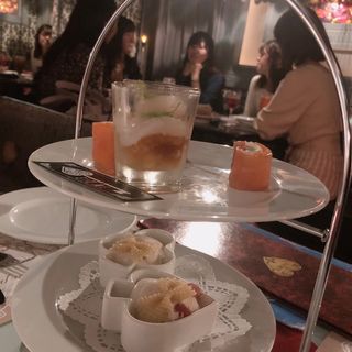 (迷宮の国のアリス )