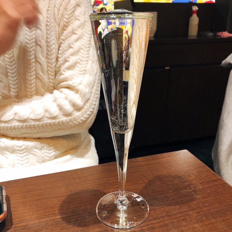 俺のシャンパン(俺のフレンチ 梅田 )