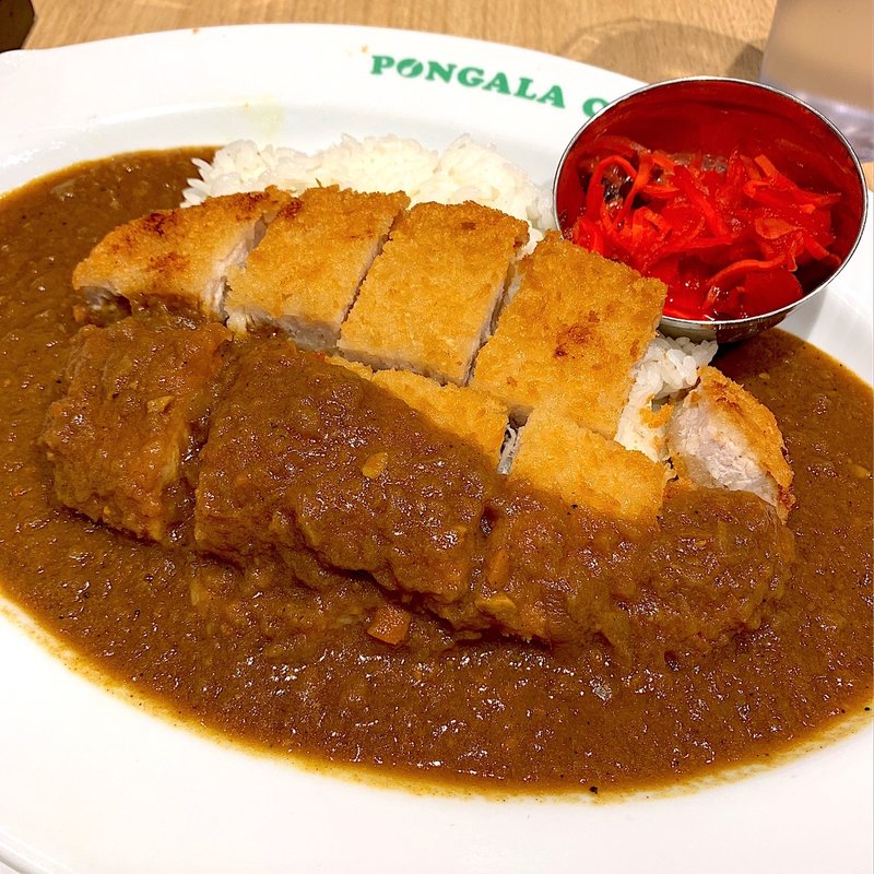 カツカレー(ポンガラカレー大手町プレイス店)
