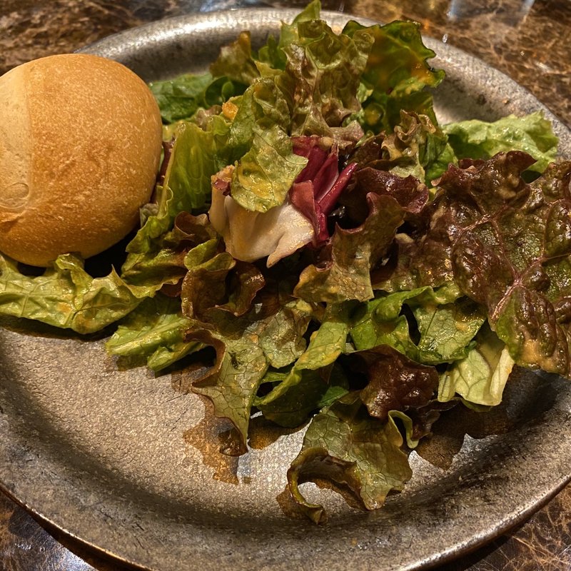 ランチサラダ　パン(ビストロクレスタ)