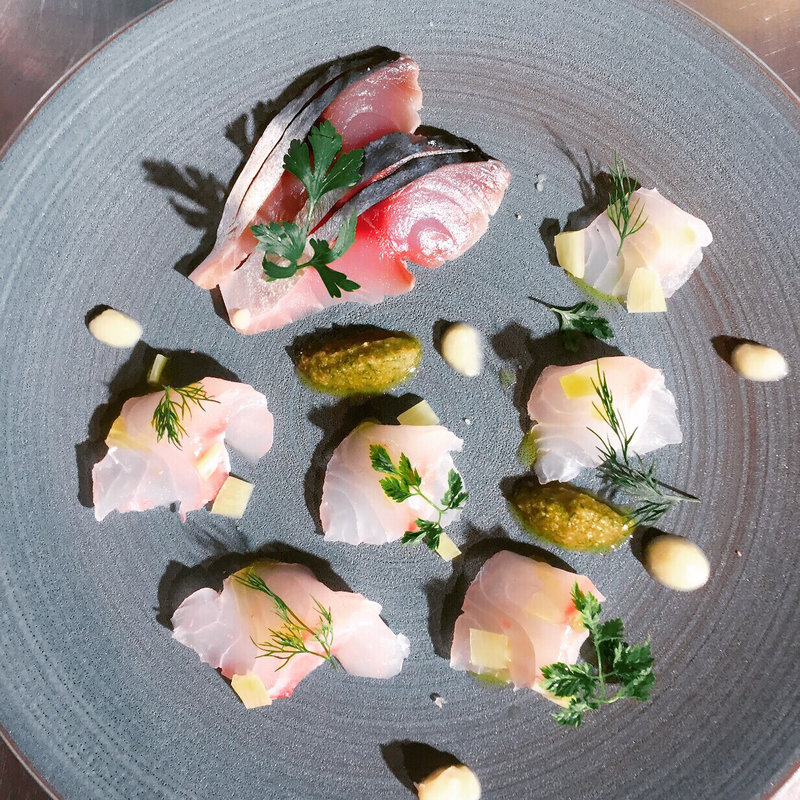 鰆のカルパッチョ レモンクリーム(STEREO Kamakura)