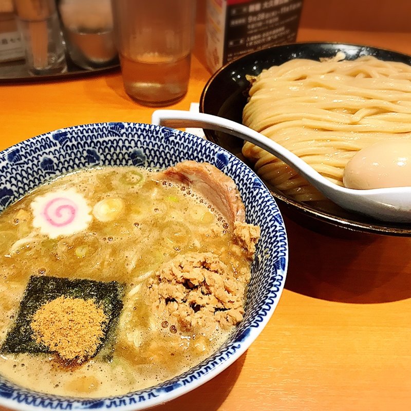 濃厚つけ麺(松戸富田麺業 千葉駅構内)