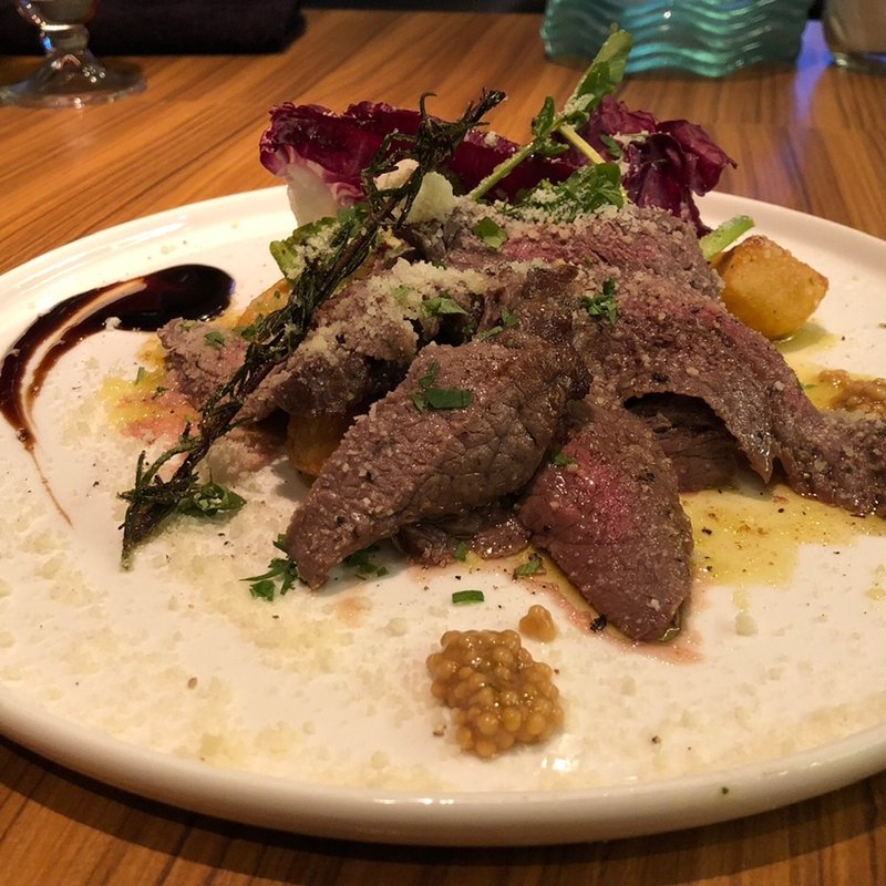 黒毛和牛もも肉のタリアータ(TERU （テル）)