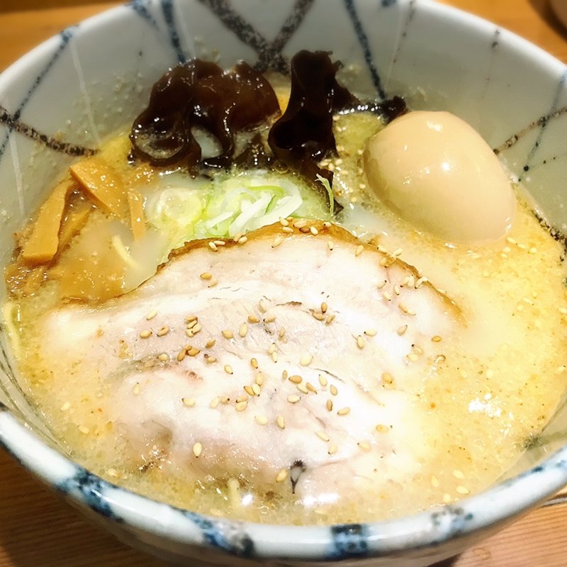 味玉しおらーめん(風来居 神田秋葉原店)