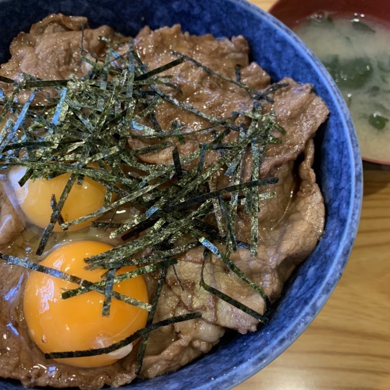 ボブサッ丼(どんぶり どどん)