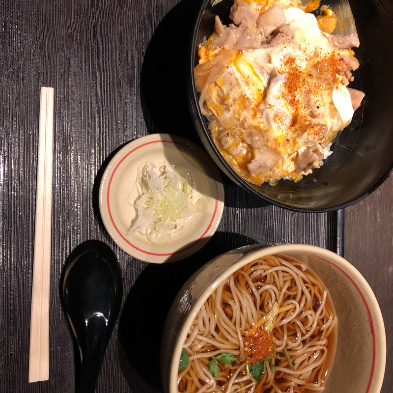 親子丼セット(稲田屋 大手町店 )