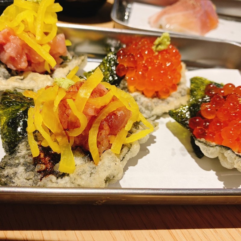 いくらカナッペ・トロたく(天ぷらとワイン大塩)