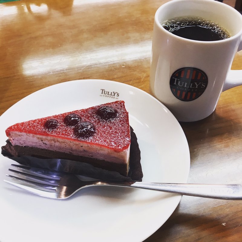 赤のショコラベリーシブースト(タリーズコーヒー 綾瀬駅前店)