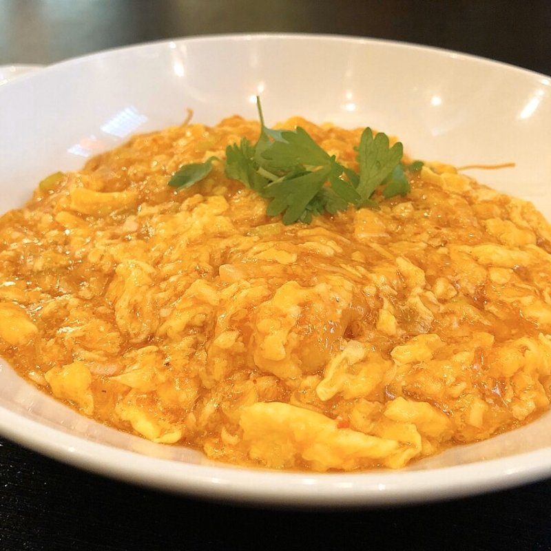 海老と卵のチリソース煮(魏飯夷堂 )