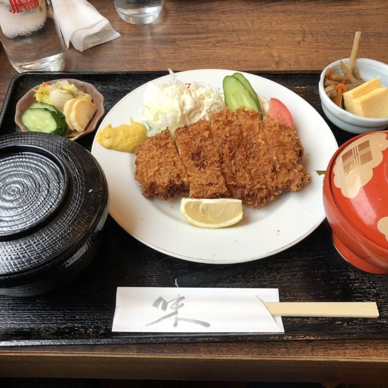 とんかつ定食(創作キッチン司)