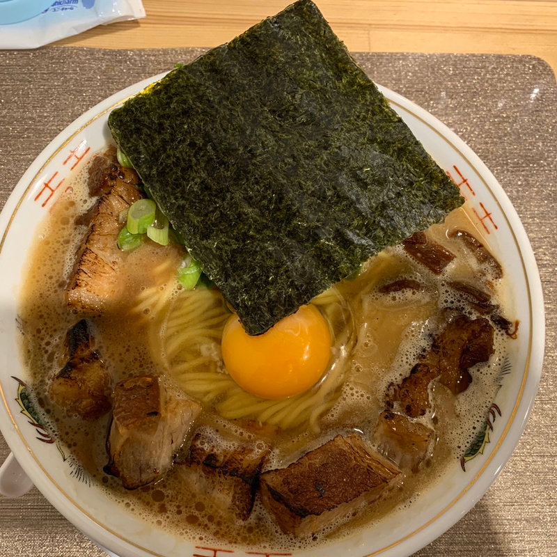 支那そば　肉玉入り(支那そば 幸奴)