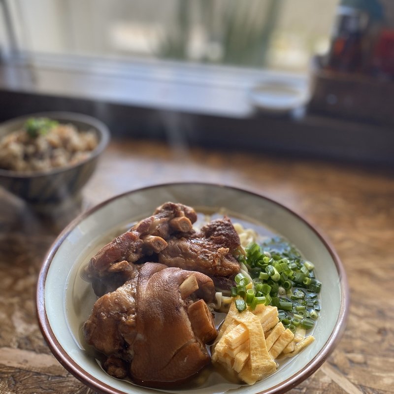 沖縄そば(謝苅そば)