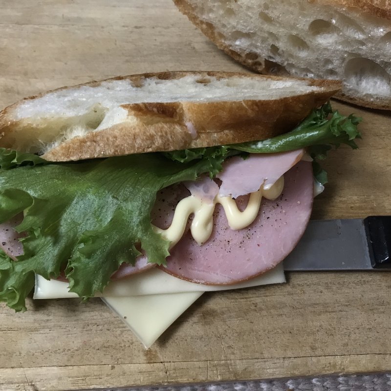 朝食(デルタキャット自宅)