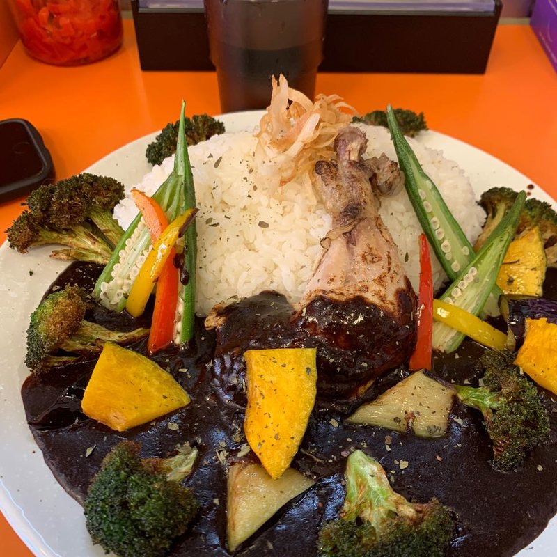 黒辛カレー(黒岩咖哩飯店)