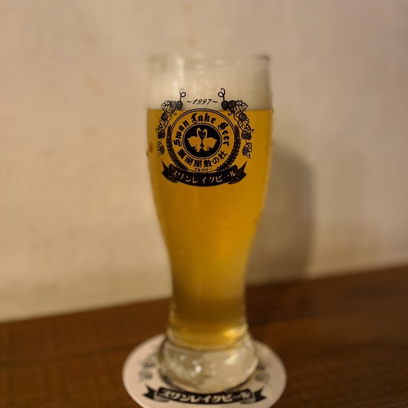 ホワイトスワンヴァイツェン(スワンレイクパブエド カフェドテテ 渋谷代々木上原店)