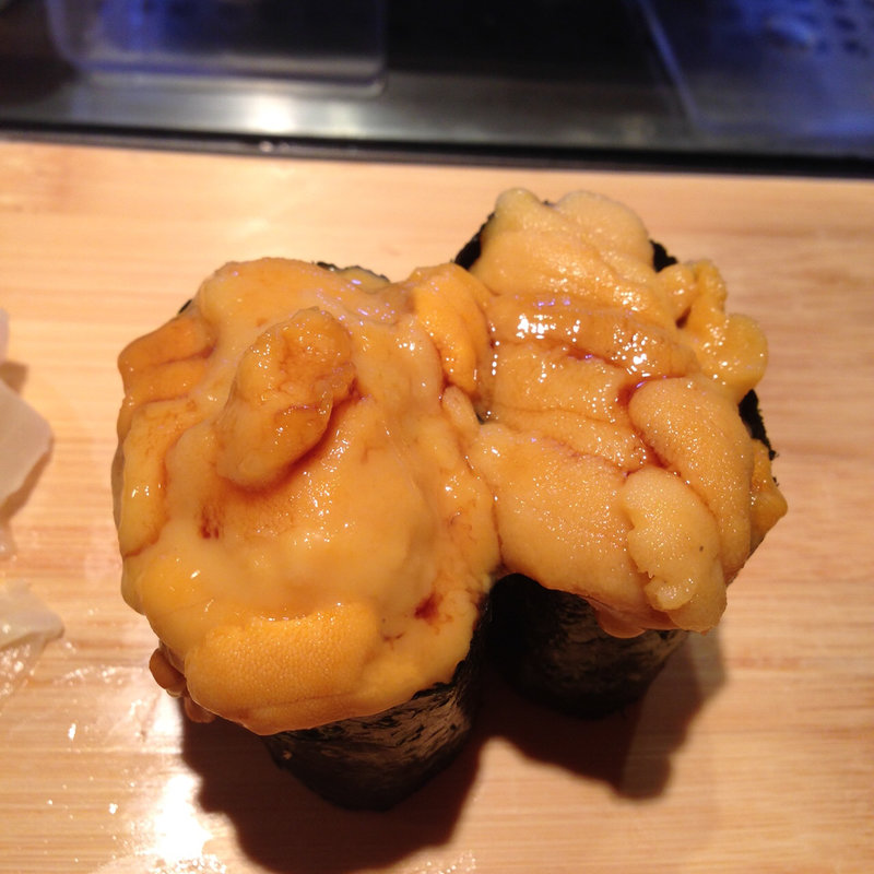 うに(立喰い鮨 まぐろ人 御徒町出張所)