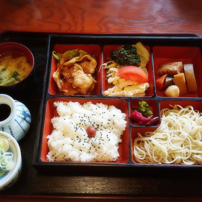 焼き肉定食(満留賀本店)