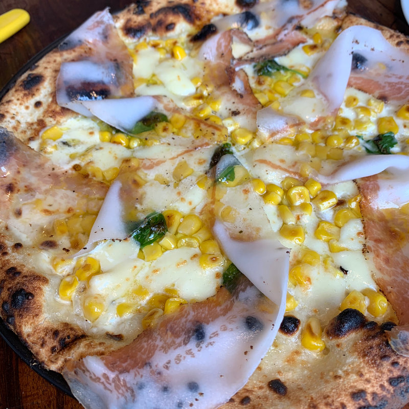 マイス(イル・ピッツァイオーロ （Il Pizzaiolo）)