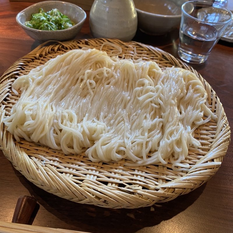 ざるうどん大盛り(釜竹 （かまちく）)