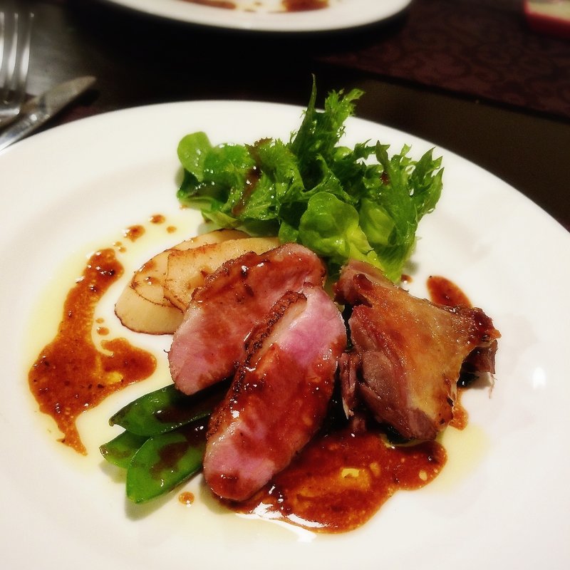 (丁字屋栄 （ちょうじやさかえ）)