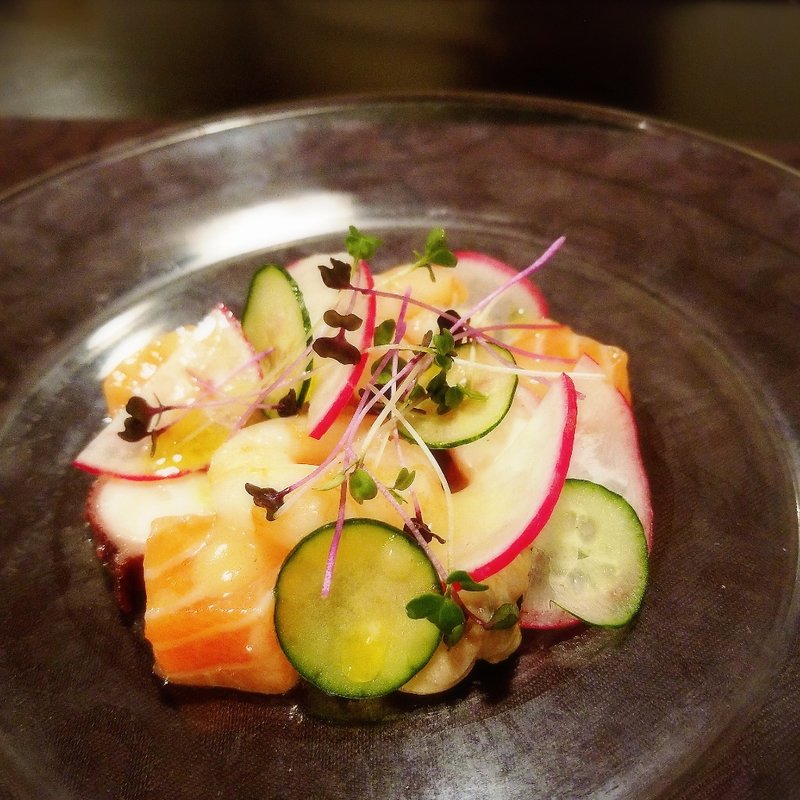 (丁字屋栄 （ちょうじやさかえ）)