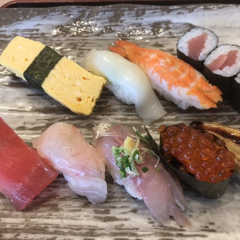 ランチ握り上(回転寿司沼津すし之助 横浜店)