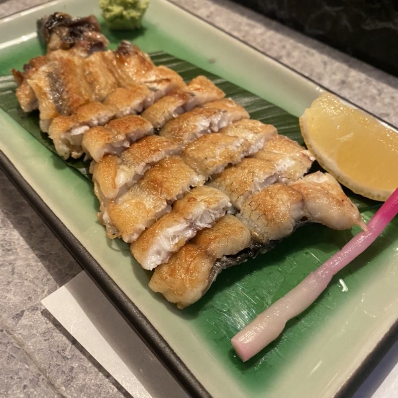 ウナギの白焼(辰鮨)