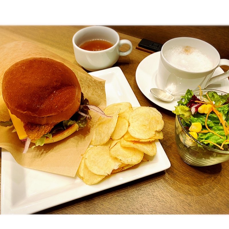 (ハーバーカフェ　オールデイダイニング　)