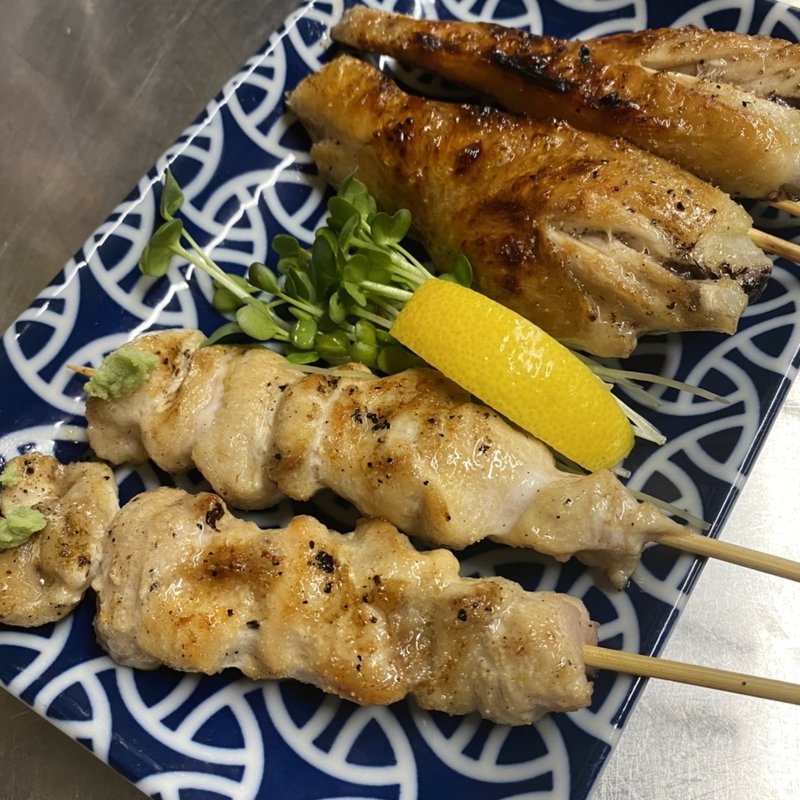 ふりそで、手羽先(焼鳥ジロー )