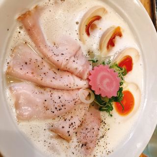 濃厚鯛塩ラーメンDX(福島壱麺 （イチメン）)