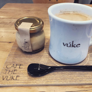 ほうじ茶プリン(CAFE THE VUKE（カフェ ザ ブーケ）さいたま新都心店)