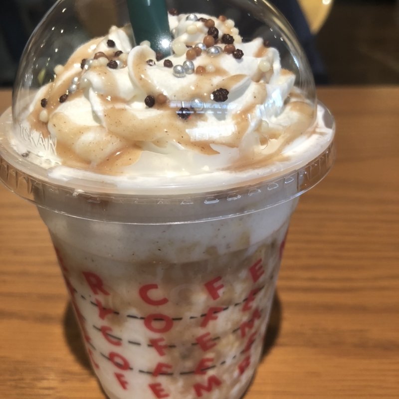 ナッティホワイトチョコレートフラペチーノ(スターバックスコーヒー TSUTAYA 横浜みなとみらい店)