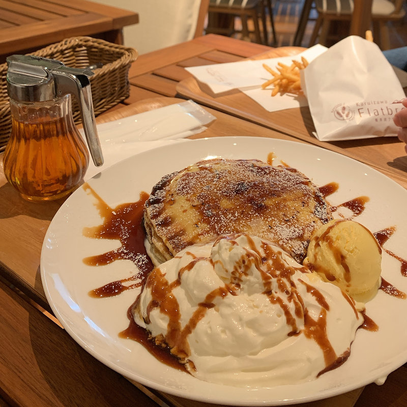 ブリュレパンケーキ(軽井沢フラットブレッズ)