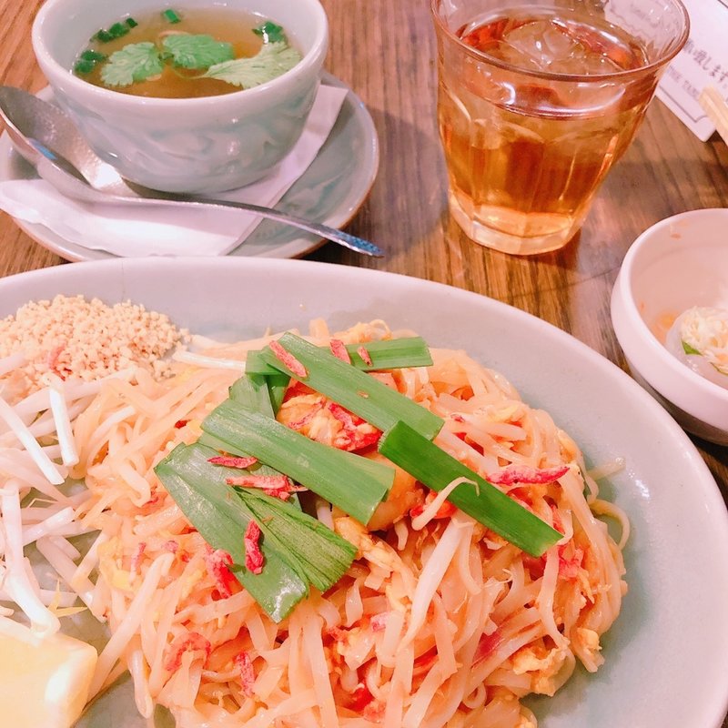 パッタイ(クルン・サイアム 自由が丘店)