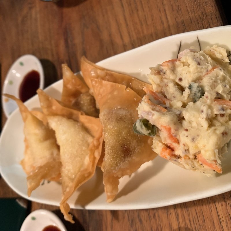 サモサ(もちぶたラーメン 利田商店)