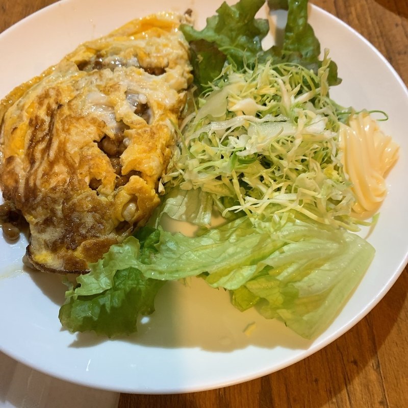 チーズ納豆オムレツ(美舟)