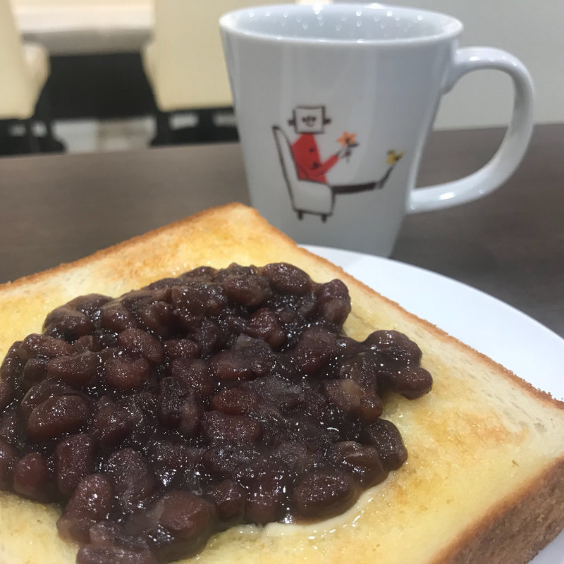 あんバタートーストモーニング(ホリーズカフェ 大阪駅前第3ビルWEST店)