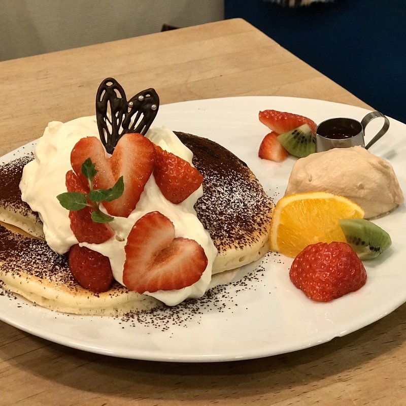 季節限定パンケーキセット(パンケーキママカフェ VoiVoi （ヴォイヴォイ）)