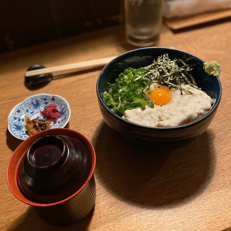 湯葉丼(京都銀ゆば 京都駅堀川通店  （【旧店名】三代目 茂蔵）)