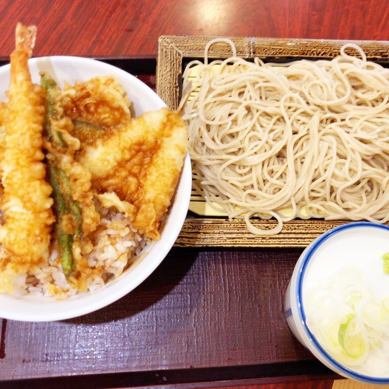 小天丼セット(いわもとQ 歌舞伎町店 （いわもときゅー）)