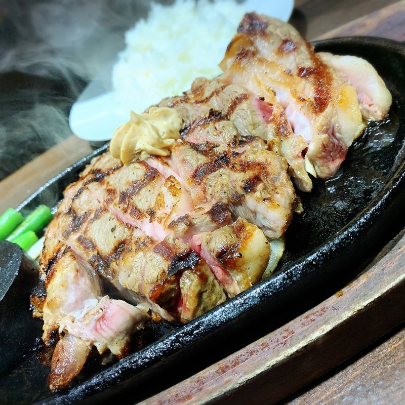 あか牛リブロースステーキ1ポンド(ステーキマニア 箱崎店)