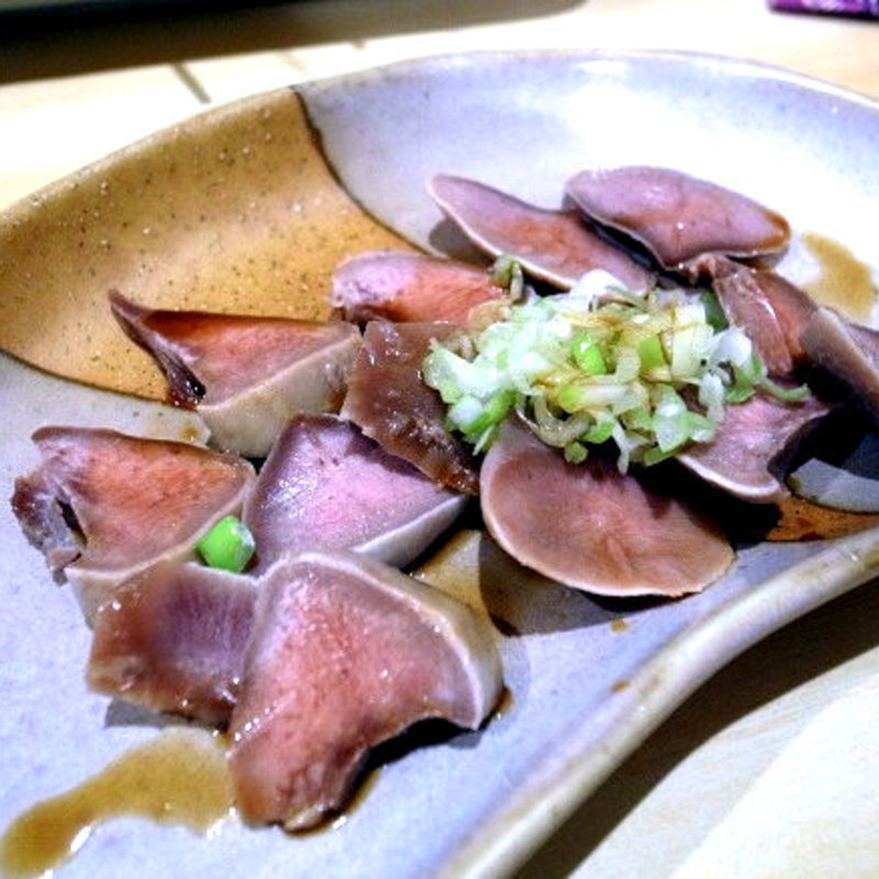 タン刺し(鳥かつ )