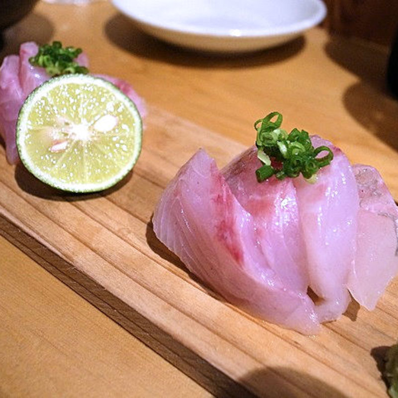 ほうぼうの刺身(酒場 BETTAKO)