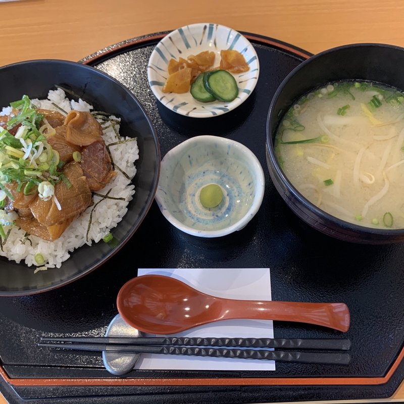 串木野漁師飯(まぐろの館 （マグロノヤカタ）)