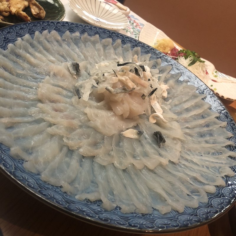 フグ刺し(花籠)